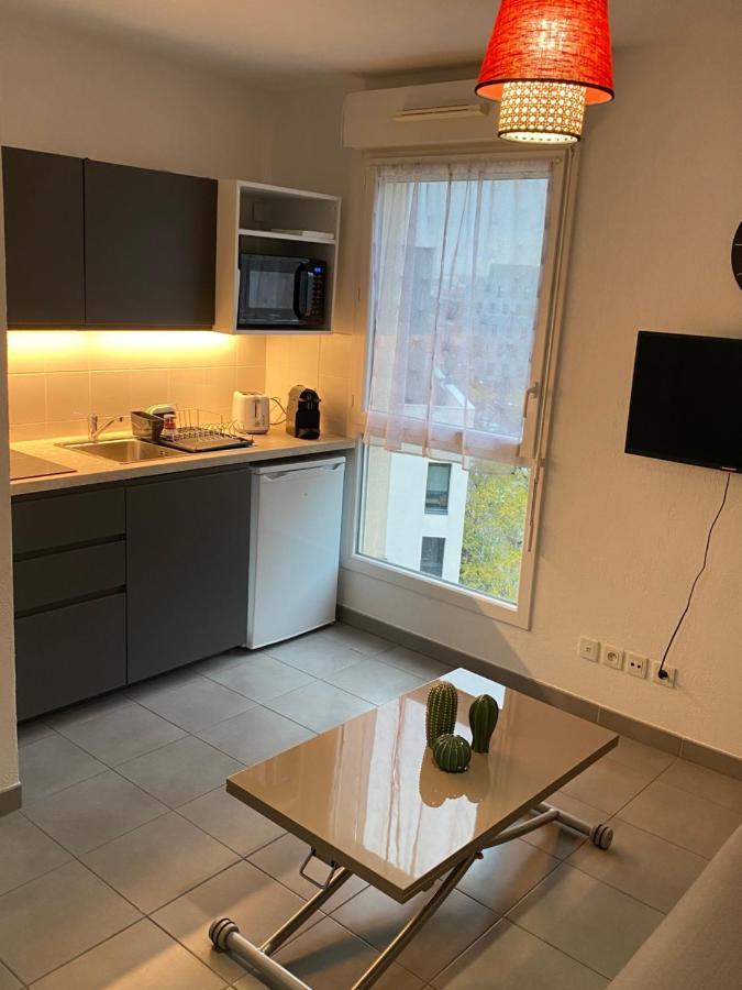 Studio Chic Little Boheme Proche Hopitaux, 15 Mn Du Centre Lyon Exterior photo