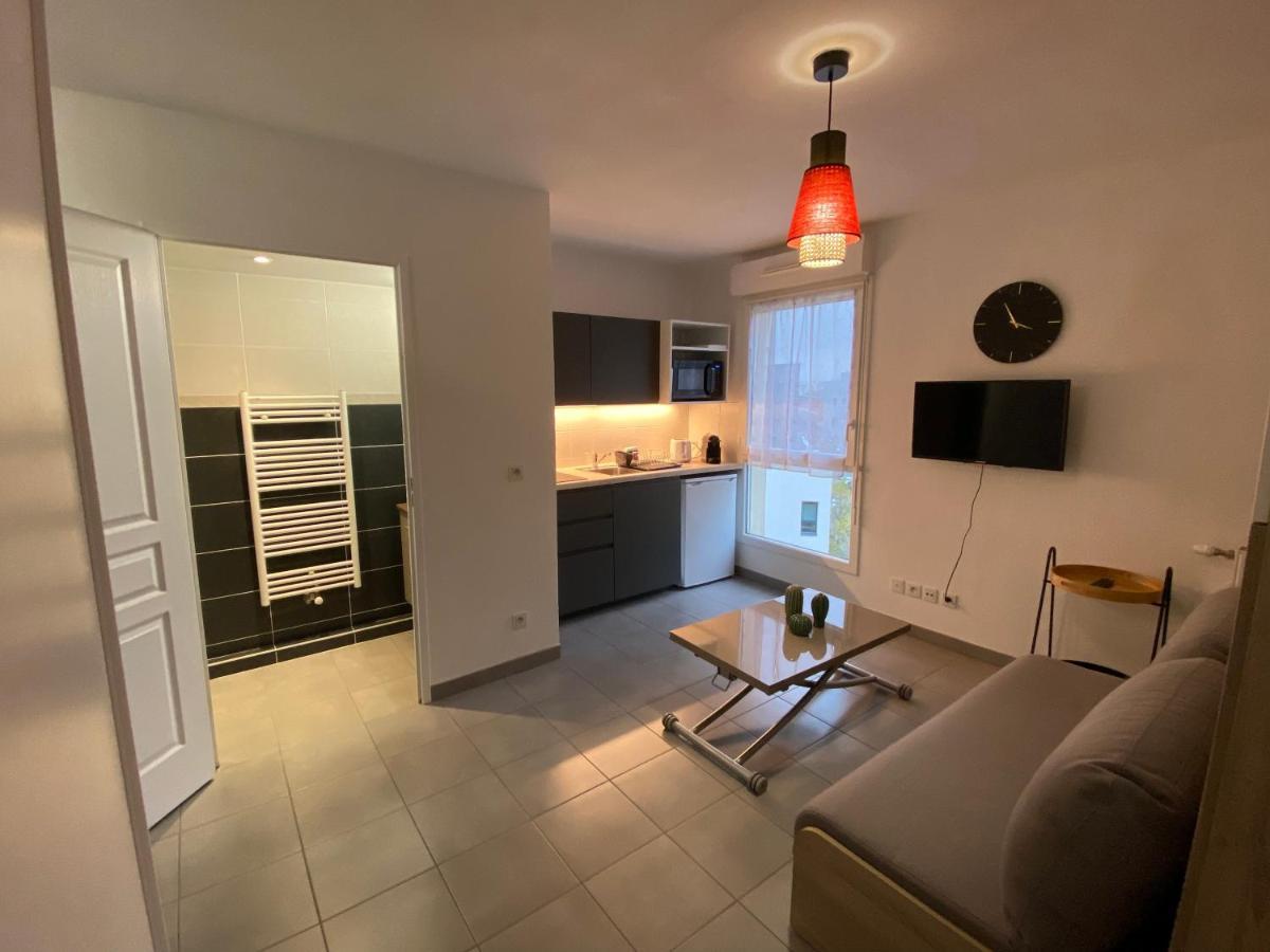 Studio Chic Little Boheme Proche Hopitaux, 15 Mn Du Centre Lyon Exterior photo